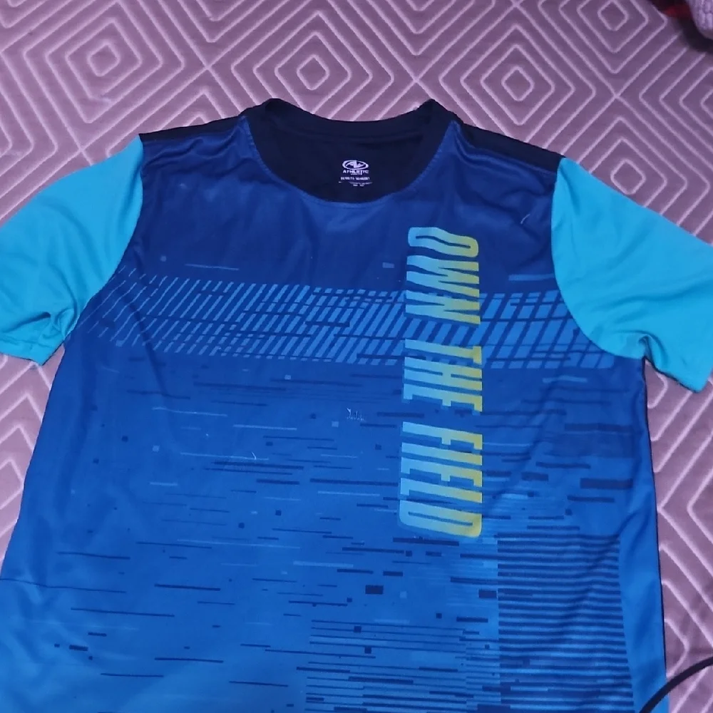 Athletic Works Men's Blue and Teal Rash Guard - Picture 1 of 2